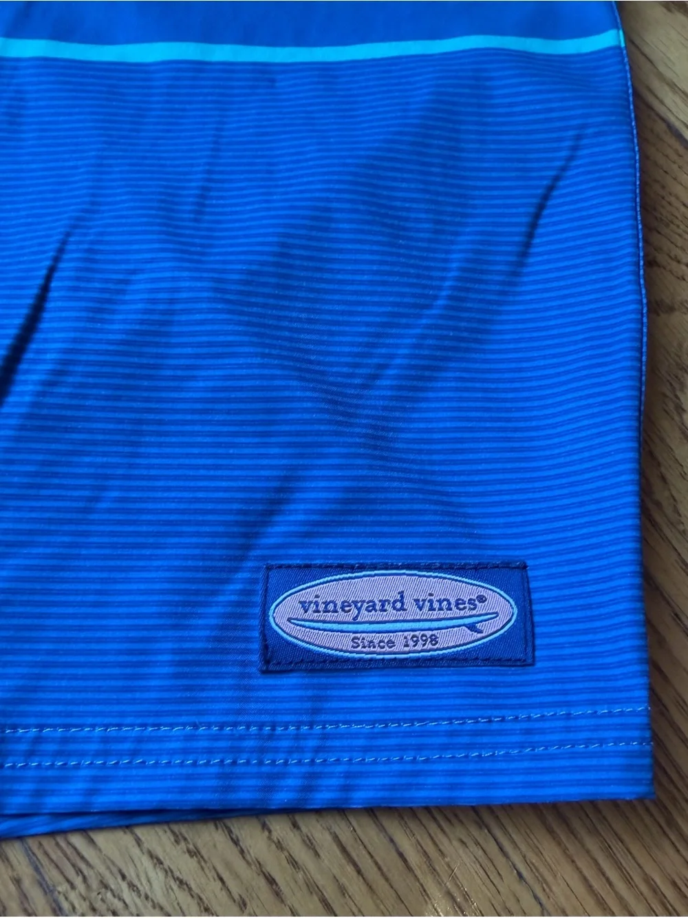 Vineyard Vines Performance Board Shorts Striped Blue Teal Men’s 28